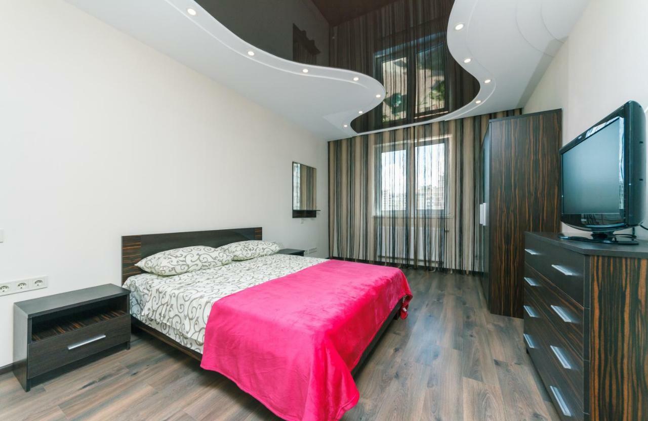 люкс с 3 комнатами княжий затон Apartment *